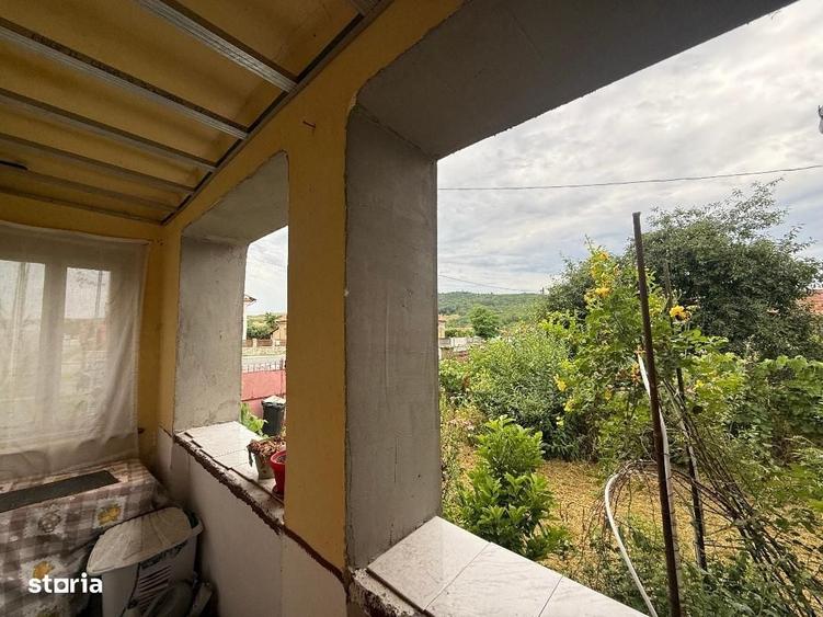 Casă cu 2 camere în Totoi