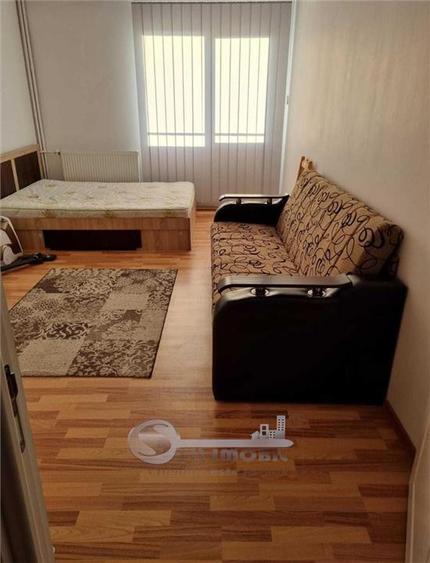Apartament cu 2 camere decomandat în Piața Unirii