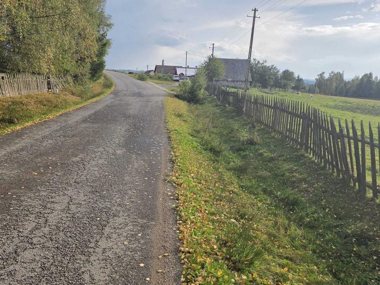 Teren de 4806 mp, în Dealu Negru
