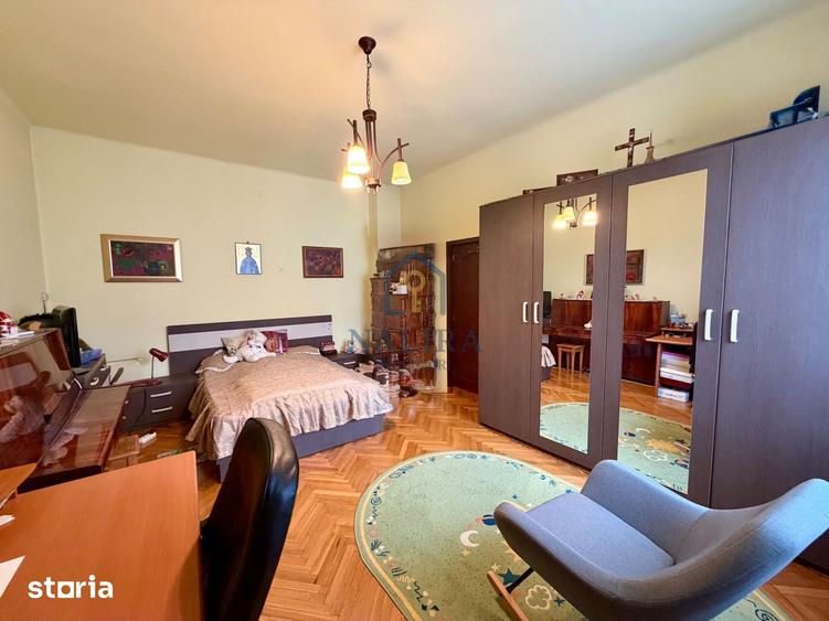 Casă cu 3 camere cu Teren 328 Mp în Central
