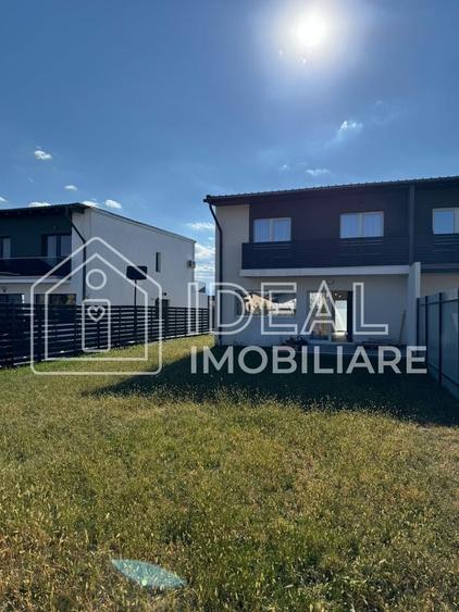 Duplex cu 4 camere cu Canalizare în Arhitecților - Calea Cisnădiei