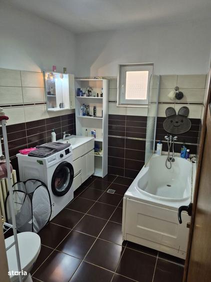Apartament cu 4 camere în Gară