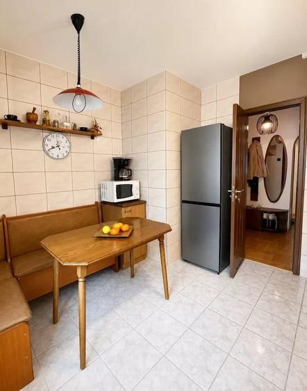 Apartament cu 3 camere decomandat, mobilat în Alba Iulia