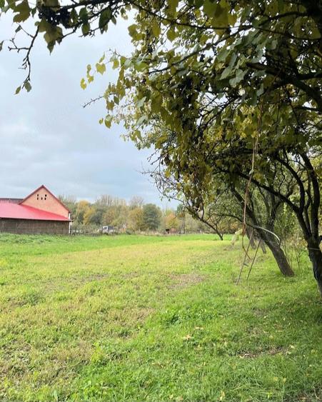 Casă cu 4 camere cu Teren 32 Mp în Deda