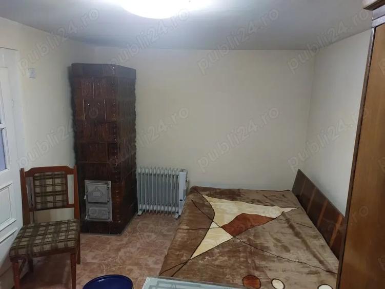 Casă cu 4 camere cu Teren 104 Mp în Central