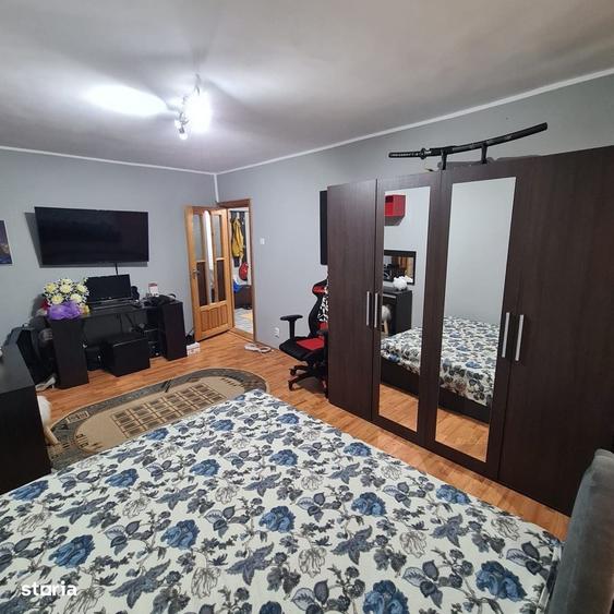 Apartament 2 camere et. 1, decomandat - 3