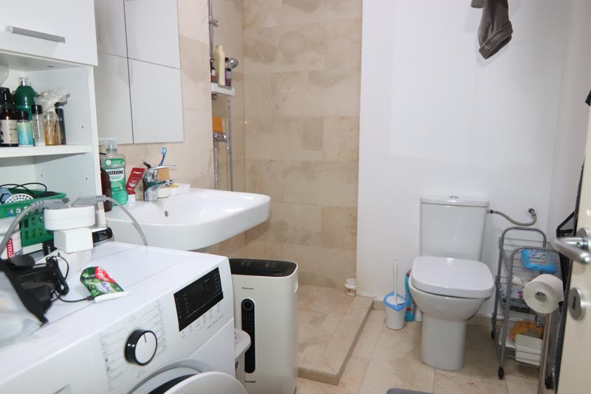 Apartament cu 3 camere decomandat în Tătărași