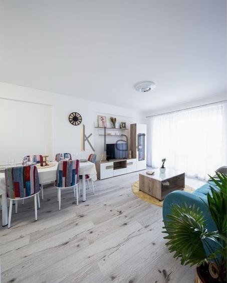 Apartament cu 2 camere semidecomandat, mobilat în Central