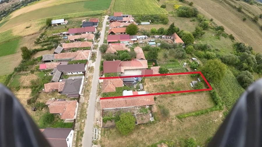 Casă cu Teren 900 Mp în Laslea