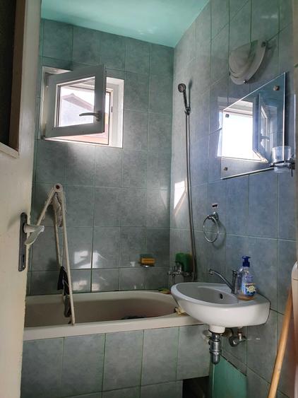 Apartament cu 2 camere semidecomandat în Vasile Aaron