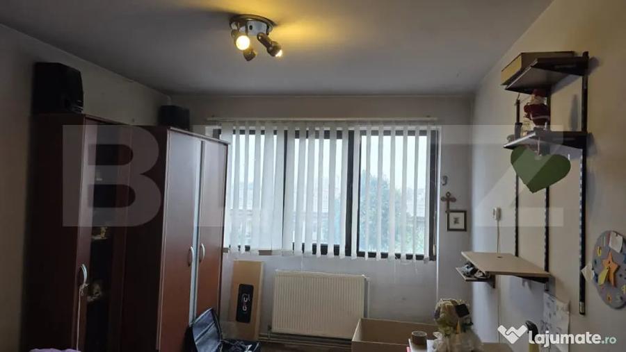 Apartament de vanzare, cu 2 camere, 46 mp, zona Micro 14 - 4