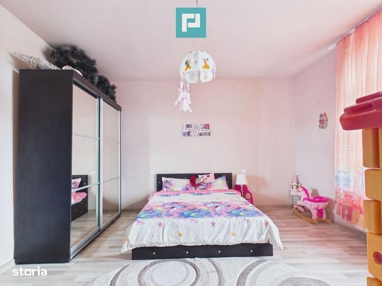 Casă cu 3 camere în Turnu