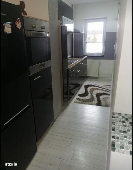 Apartament cu 2 camere decomandat în Stadion
