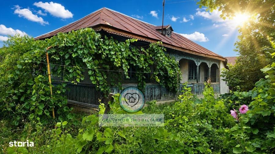 Casă cu 4 camere în Malamuc