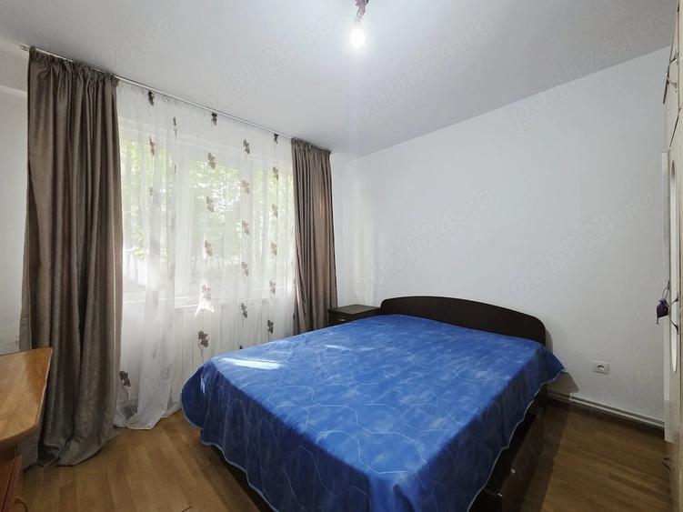Apartament cu 2 camere semidecomandat în Micro 17