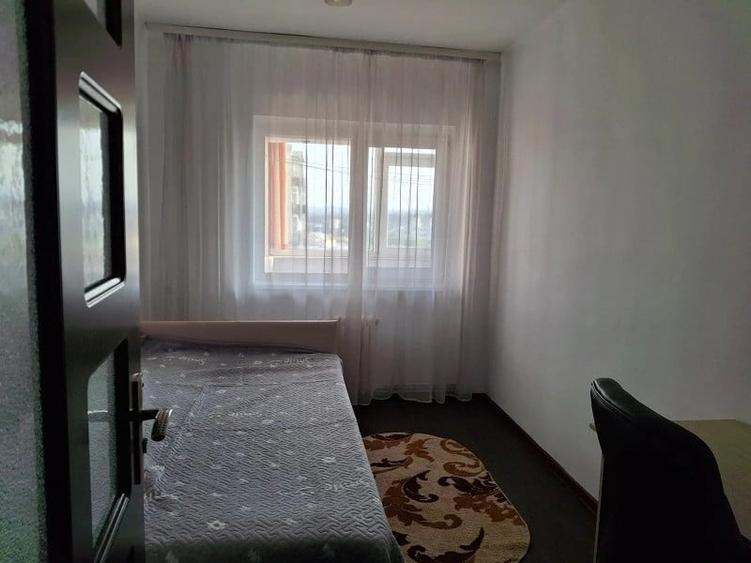 Apartament cu 3 camere decomandat în Bd. Independenței