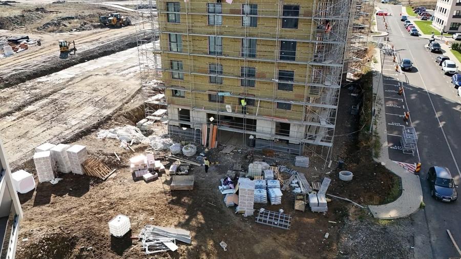 Garsonieră decomandată în Tudor