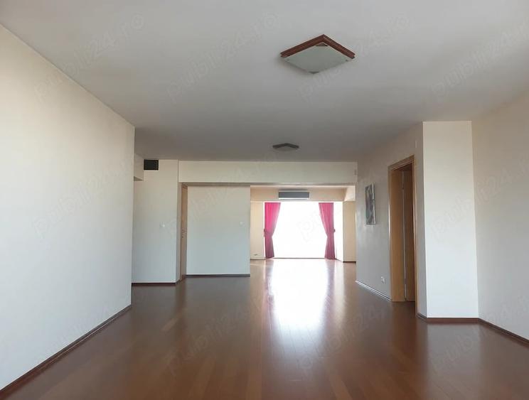 Apartament cu 4 camere decomandat în Alba Iulia