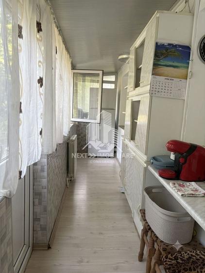 Apartament cu 3 camere semidecomandat în City Park Mall