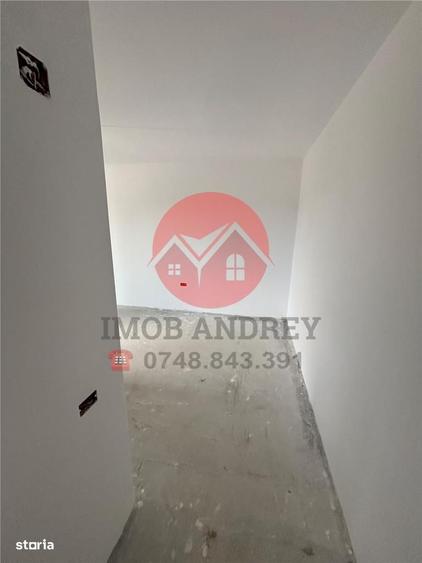 Apartament cu 2 camere decomandat în E3