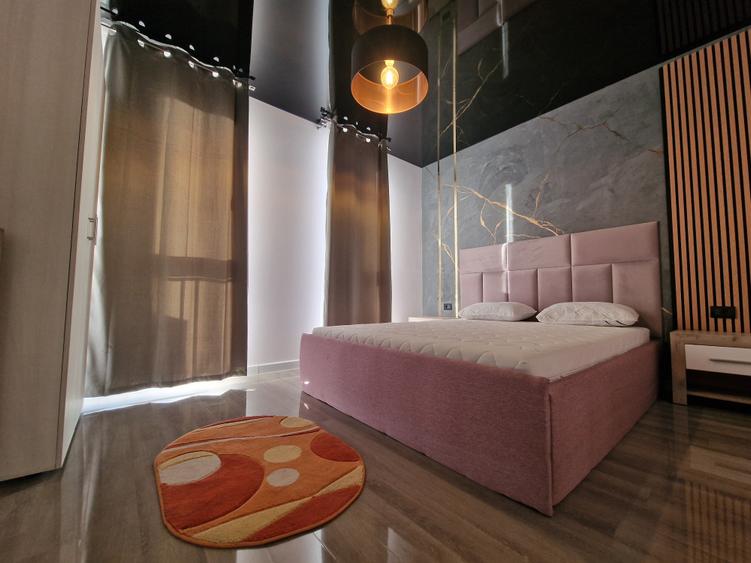 Apartament cu 2 camere decomandat, mobilat în Central