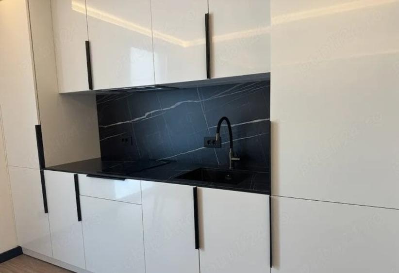 Apartament cu 2 camere decomandat în Pipera