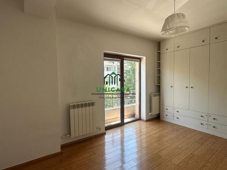 Apartament cu 3 camere decomandat, mobilat în Nord