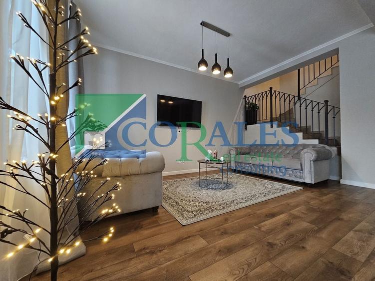 Duplex cu 5 camere cu Canalizare în Dumbrăvița