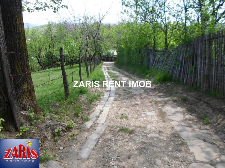 Teren de 3658 mp, în Bobicești
