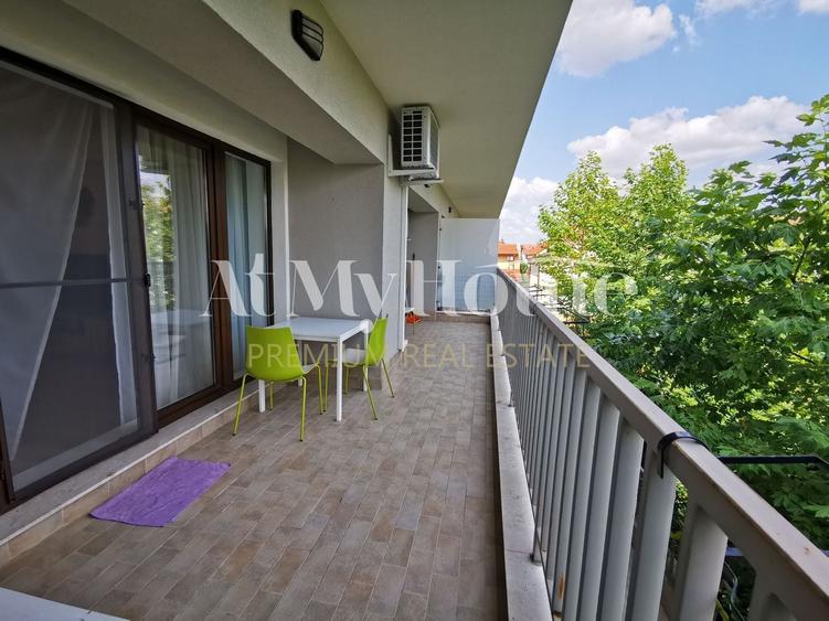 Apartament cu 3 camere decomandat, mobilat în Iancu Nicolae