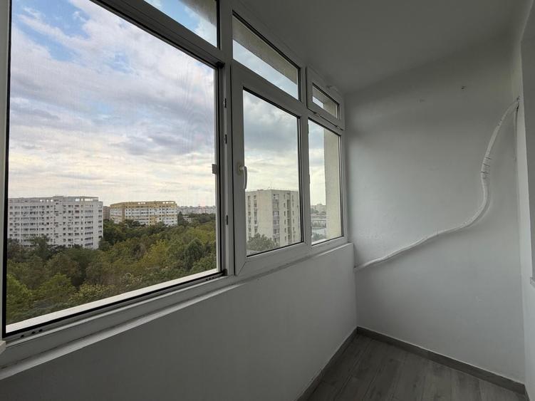 Apartament cu 2 camere decomandat în Dristor