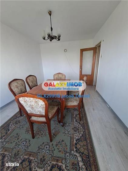 Apartament cu 3 camere decomandat, mobilat în Pantelimon