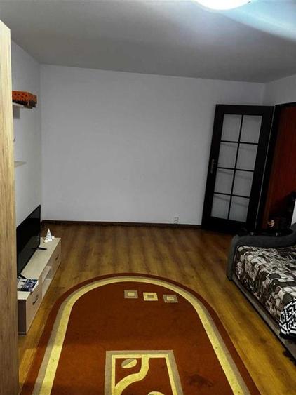 Apartament cu 2 camere decomandat, mobilat în Frumoasa