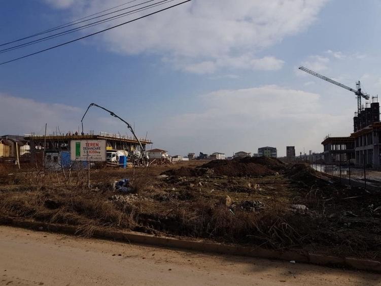 Teren Construcții intravilan de 8350 mp, în Theodor Pallady