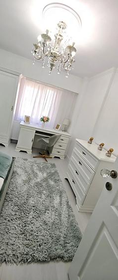 Apartament cu 3 camere decomandat în Ultracentral