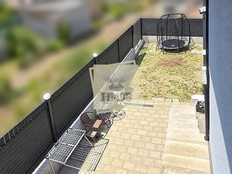 Casă cu 3 camere cu Teren 230 Mp în Central
