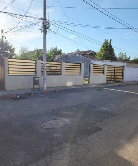 Casă cu Teren 570 Mp în Central