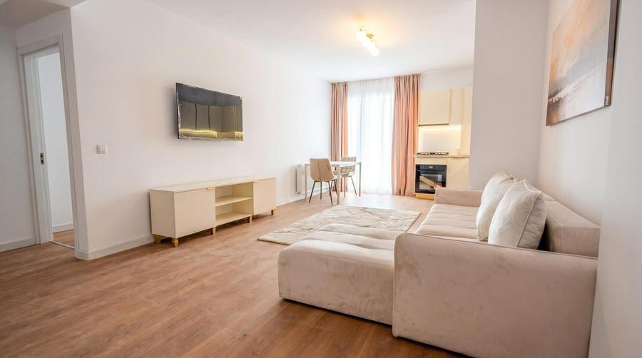 Apartament cu 2 camere decomandat în Central