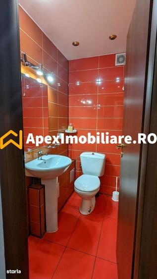 Apartament cu 3 camere decomandat în Berceni