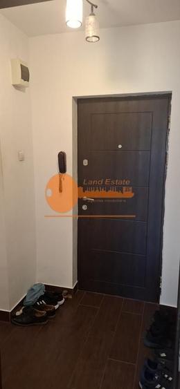 Apartament cu 2 camere decomandat, mobilat în Tei