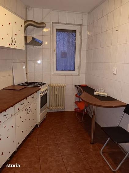 Apartament cu 2 camere semidecomandat în Titan