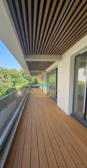 Apartament cu 4 camere decomandat în Iancu Nicolae