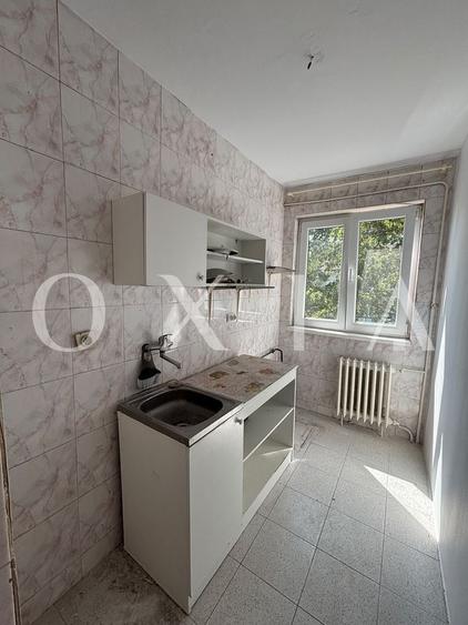 Apartament cu 2 camere nedecomandat în Semicentral