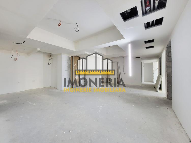 Spațiu comercial, de 191.30999755859 mp, în Vitan
