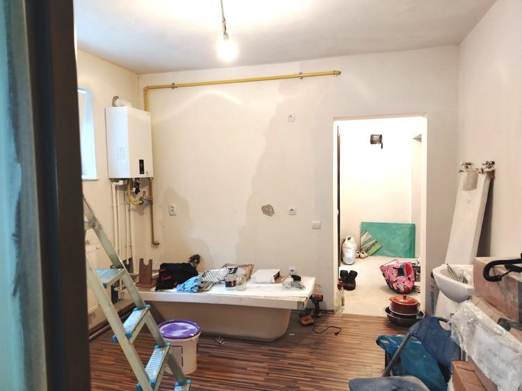 Apartament cu 2 camere semidecomandat în Exterior Est