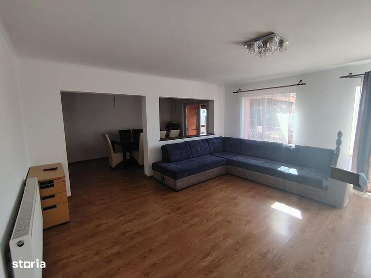 Casă cu 4 camere în Sânpaul