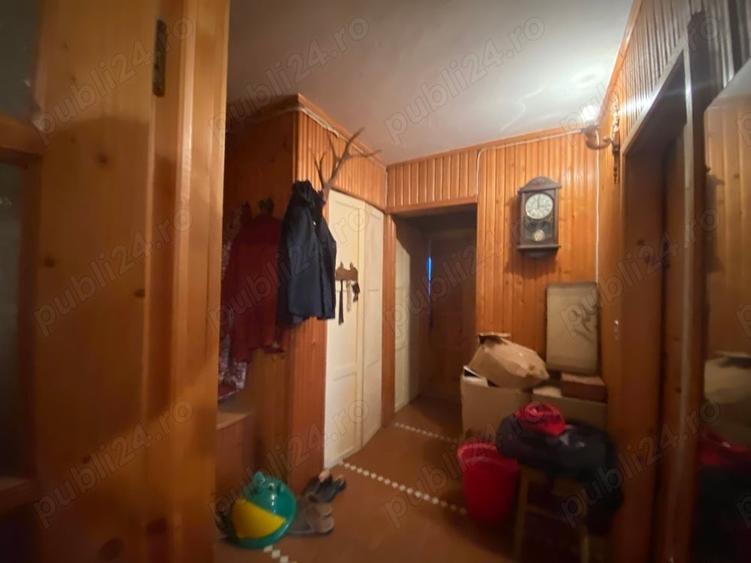 Apartament cu 2 camere decomandat în Curtea de Argeș