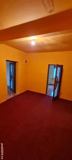 Casă cu 3 camere cu Teren 28 Mp în Sălacea