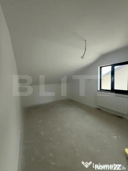 Apartament cu 3 camere decomandat în Burdujeni