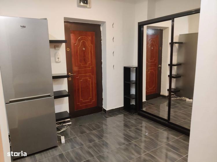 Garsonieră decomandată, mobilată în Nerva Traian